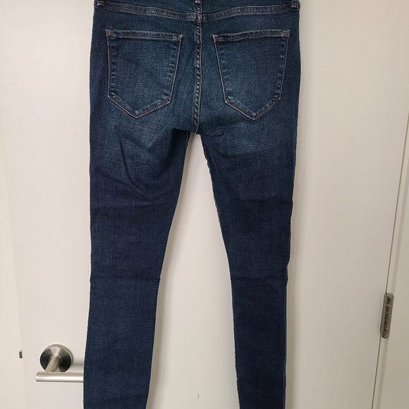 Abercrombie Skinny Jeans - Picture 3 of 3